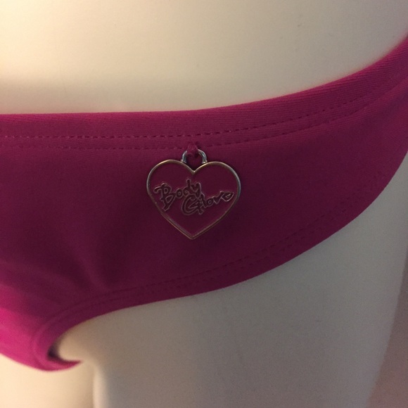 BODY GLOVE FUCHSHIA 2 PIECES SWIMSUIT - Picture 2 of 4